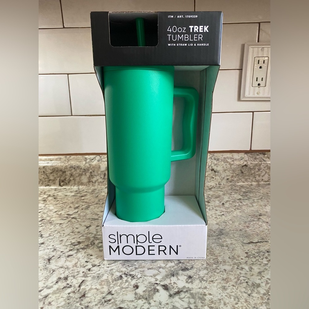 Simple Modern Trek Tumbler, 40oz